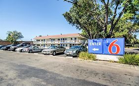 Motel 6 Stockton North