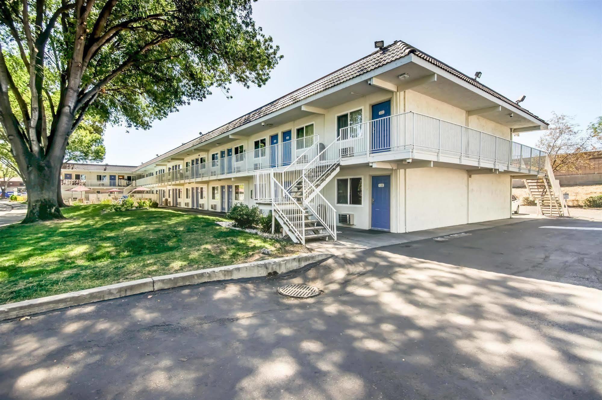 Motel 6-Stockton, Ca - North Lincoln Village Exterior photo